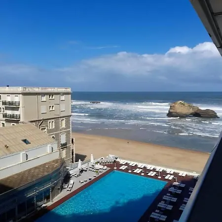 Superbe Miramar Plein Sud, Pieds Dans L'eau 아파트 *